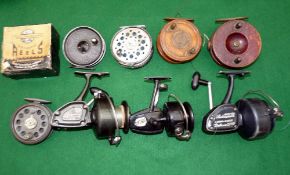 REELS: (8) Collection of various vintage fishing reels incl. a 4