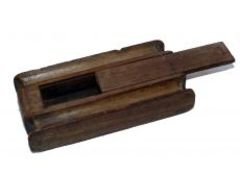 ACCESSORY: Fine early Victorian one piece wood carved line/float winder, 5.25