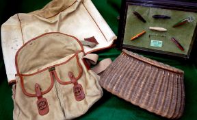 ACCESSORIES: Early French split reel woven trout fishers creel, with hinged lid and centre slot, a