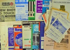 Collection of Scottish match programmes to include 1958 Dundee v Celtic, St. Mirren v Third