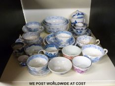A quantity of first period Worcester and other ceramics to include tea cups, bowls,