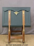 Reginald Allen Shuffrey's personal 19th/20th century brass-mounted art portfolio case on integrated