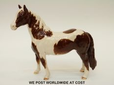 Beswick pinto pony