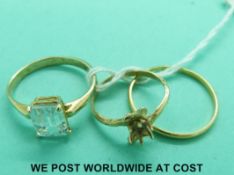A 10k gold ring set with glass,