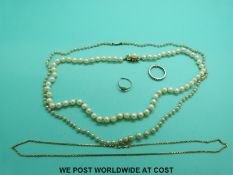 A 9ct white gold ring, a 9ct gold ring (2.