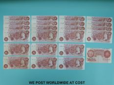 Twenty three various UK ten shilling notes, comprising five L.K.O'Brien, six J.