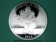 A cased Limited Edition 324/1000 silver 5oz 'The Five Portraits of Her Majesty Queen Elizabeth II'