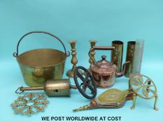 Brass shell cases, copper kettle, trivet, jam pan etc.