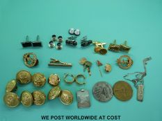 9ct gold cufflinks, silver pendant, hallmarked silver Brickwood medallion,