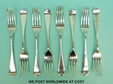 A set of eight George V hallmarked silver Old English pattern forks,