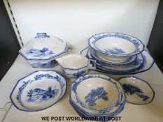 A quantity of Royal Doulton Norfolk tea/dinnerware
