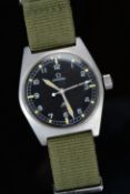Omega gentleman's wristwatch with military arrow,