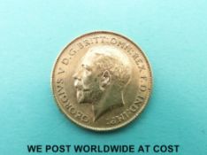 A 1912 George V gold half sovereign