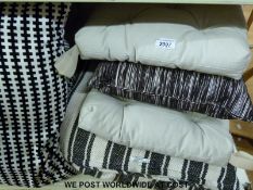 A quantity of scatter and other cushions
