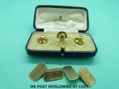 A pair of 9ct gold cufflinks and three 9ct gold studs (4.