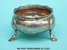 A Georgian Scottish hallmarked silver hoof footed open salt, Edinburgh 1777,