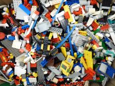 Over 10kg of loose Lego parts