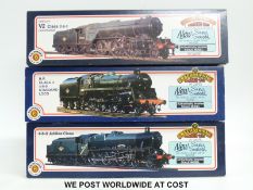 Three Bachmann 00 gauge locomotives, BR 4-6-0 Class 4 'The Green Knight' 75029 31-106,