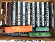 Twenty BR MK 1 and CCT Hornby and similar 00 gauge carriages,