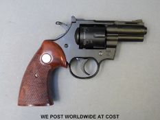 Italian top venting blank firing revolver with 2.5 inch barrel, overall length 24cm.