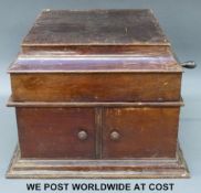 'The Alba' wind up gramophone