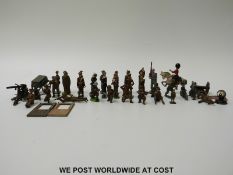Over 30 Britains and similar lead military figures and accessoires