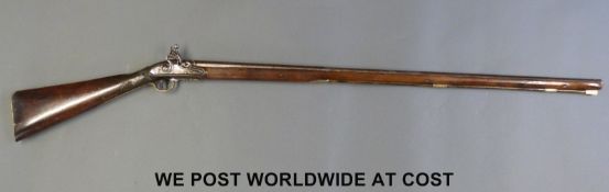 French muzzle loading flintlock hammer action gun with indistinctly named lock, possibly Laughton,