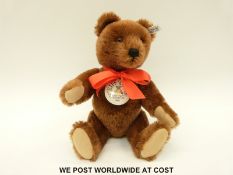 Steiff Original 2001/02 Steiff Club edition Dunkelbraun 35 1950 replica Teddy Bear with dark brown