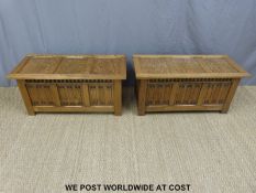 A pair of oak coffers/blanket chests (W102 x D46 x H47cm)