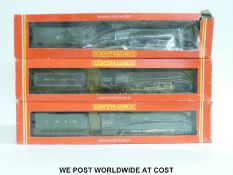 Three Hornby 00 gauge 4-6-2 Class A4 locomotives LNER 'Mallard' R.304, BR 'Sir Walter Whigham' R.
