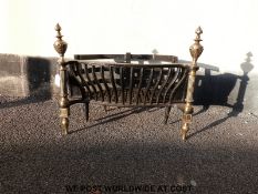 A 19thC cast iron fire basket with brass finials (H47 x W57 x D34cm)