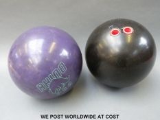 A vintage 1950's cork centred bowling ball marked Amflite A14-29901 together with a Brunswick