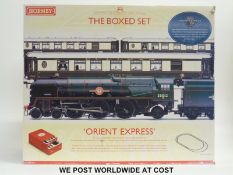 Hornby 00 gauge train set 'Orient Express' The Boxed Set, R1038,