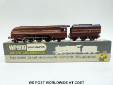 Wrenn 00 gauge LMS 4-6-2 locomotive and tender 