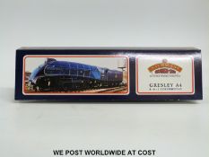 Bachmann 00 gauge Gresley A4 Class locomotive 'Union of South Africa' 31-951A,