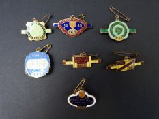 Enamel horseracing badges crica 1940s/50s most Cheltenham,