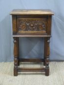 A carved oak hall table (W46 x D36 x H74cm)