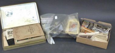 A collection of loose cigarette cards including Senior Service, Park Drive, Capstan,