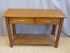 An oak hall table with two drawers and undershelf (W110 x D40 x H77cm)