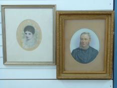 Early 20thC oval oil of a bearded gentleman,