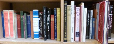 A collection of Pre-Raphaelite & Art books to include a number on Rosselti including Doughy & Wahl,