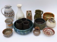 A quantity of studio ceramics to include Winchcombe, Broadway,
