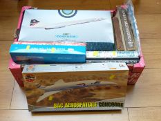 A quantity of Concorde and other collectables to include Airfix and other kits,