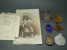 A pair of WWI medals awarded to K. 36449 E. R. Tipton Sto. 1. R. N.