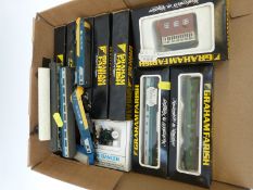 Fourteen Graham Farish, Bachmann and other N gauge locomotives, rolling stock and accessories,