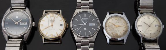 Five gentleman's wristwatches comprising a Pierce Vitaflex, Lucerne Extra Plat, Timex,