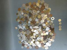 An amateur collection of largely overseas coinage 19th century onwards includes Canada 