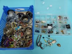 A collection of costume jewellery to include bangles,