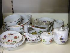 A large quantity of Royal Worcester 