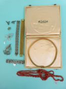 A collection of jewellery to include silver brooches set with marcasite,